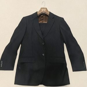 Dark Navy Caravelli Italian Pinstripe Suit 36R 30W